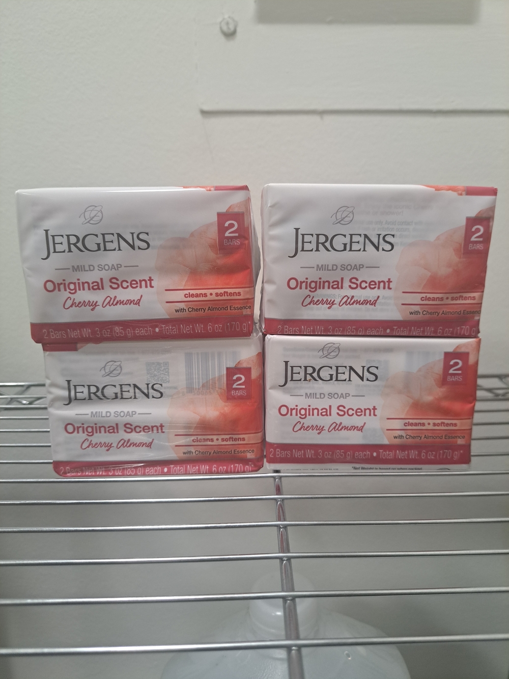 Jergens Original Scent Cherry Almond Mild Soap - White & Pink